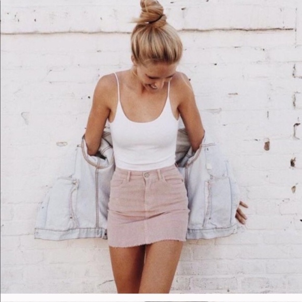 Brandy Melville Corduroy skirt - Picture 4 of 6